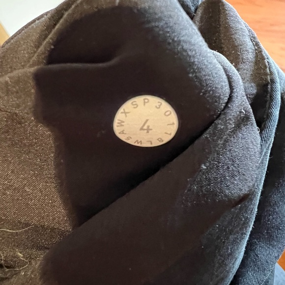 Lululemon Black Relaxed Pants Size 4 - Picture 3 of 3